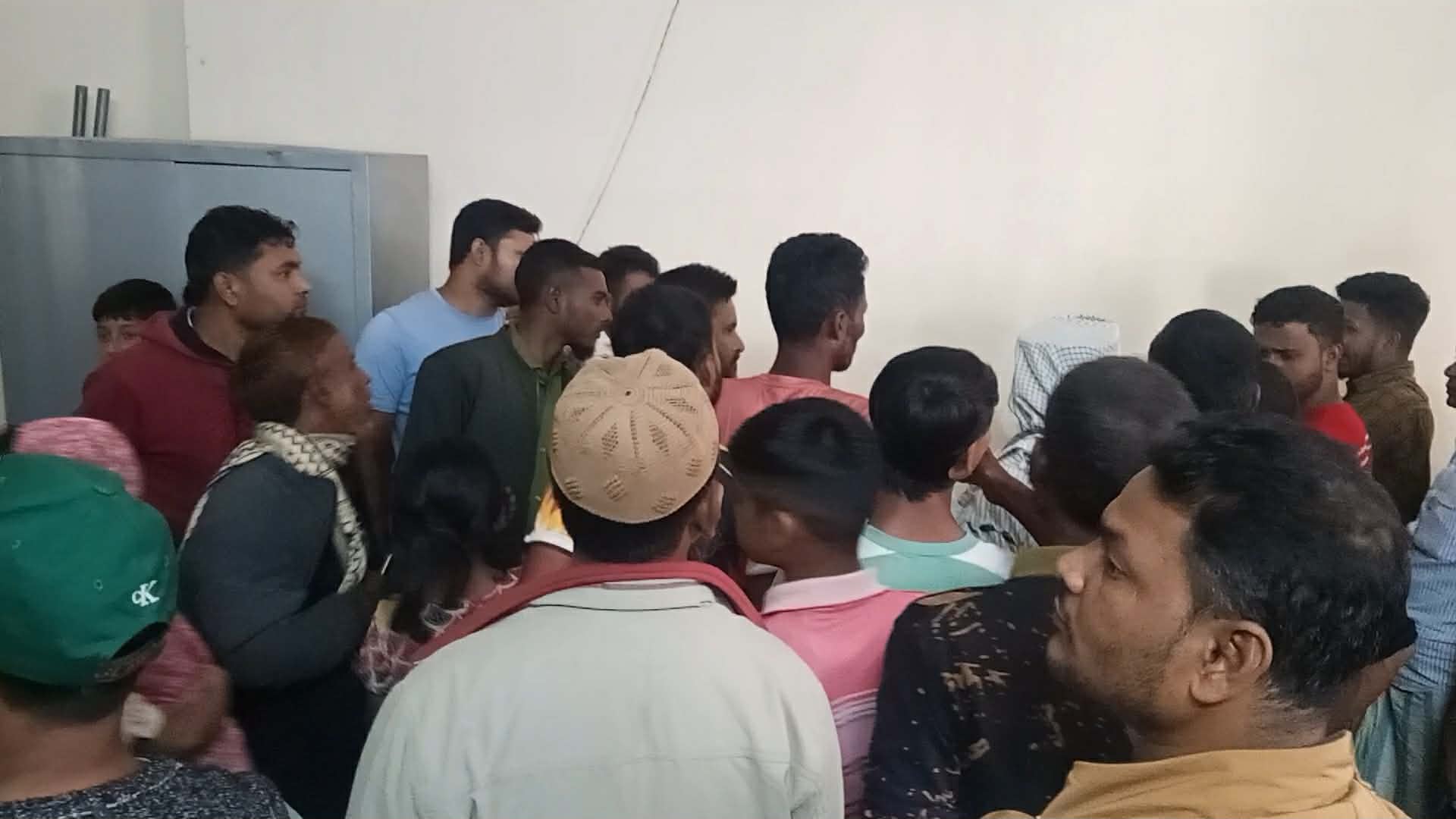 কিশোরগঞ্জে বৃদ্ধাকে পিটিয়ে হত্যার অভিযোগ