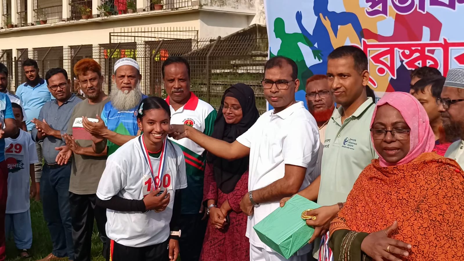 জুলাই গণঅভ্যুত্থান দিবস উদযাপন উপলক্ষে ঝিনাইদহে প্রতীকী ম্যারাথন অনুষ্ঠিত