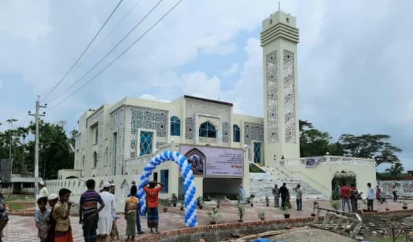 ভোলার মডেল মসজিদে বিদ্যুৎ বিলের বোঝা, বকেয়া প্রায় ২২ লাখ টাকা