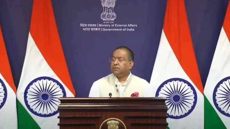 আওয়ামী লীগের কার্যক্রম নিষিদ্ধ করায় উদ্বিগ্ন ভারত