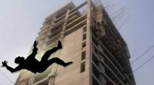 রাজধানীর কলাবাগানে ছাদ থেকে পড়ে স্কুল শিক্ষার্থীর ‘মৃত্যু’