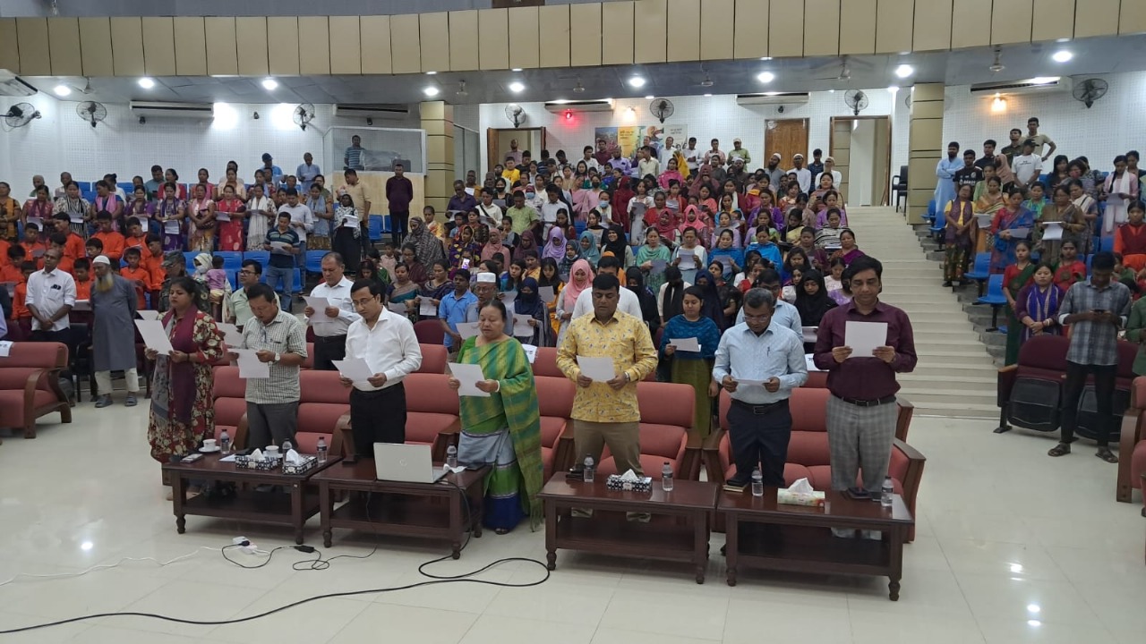 খাগড়াছড়িতে জুলাই পুনর্জাগরণের সমাজ গঠনে লাখো কণ্ঠে শপথ পাঠ