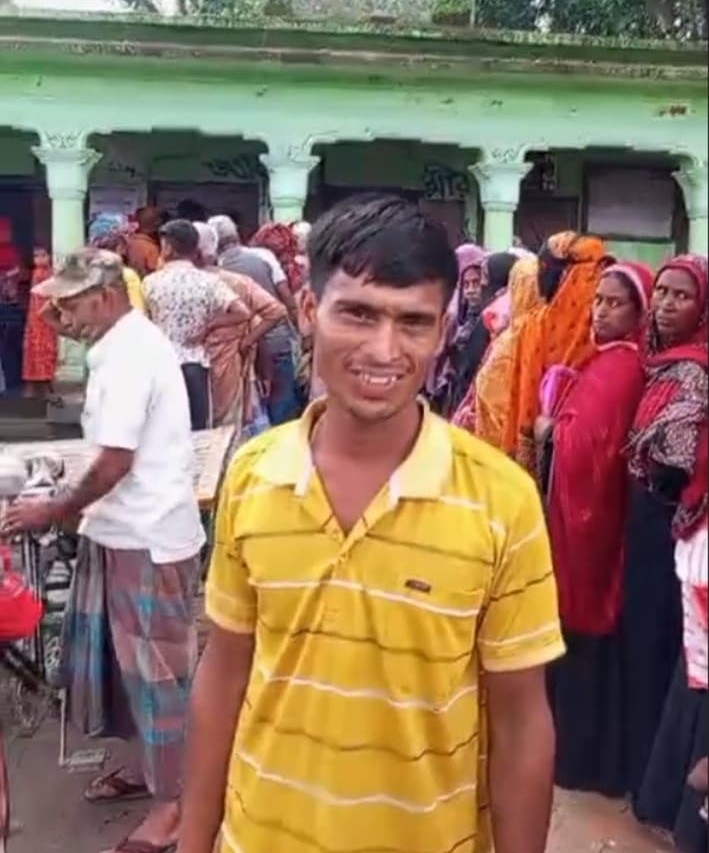 ভিজিডি কার্ডের চাল বিতরণে অর্থ আদায়ের অভিযোগ