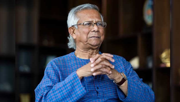 তিন বাহিনী প্রধানকে নিয়ে প্রধান উপদেষ্টার বৈঠক