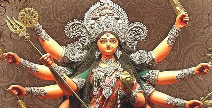 মহাষষ্ঠী দিয়ে দুর্গাপূজার মূল আনুষ্ঠানিকতা শুরু