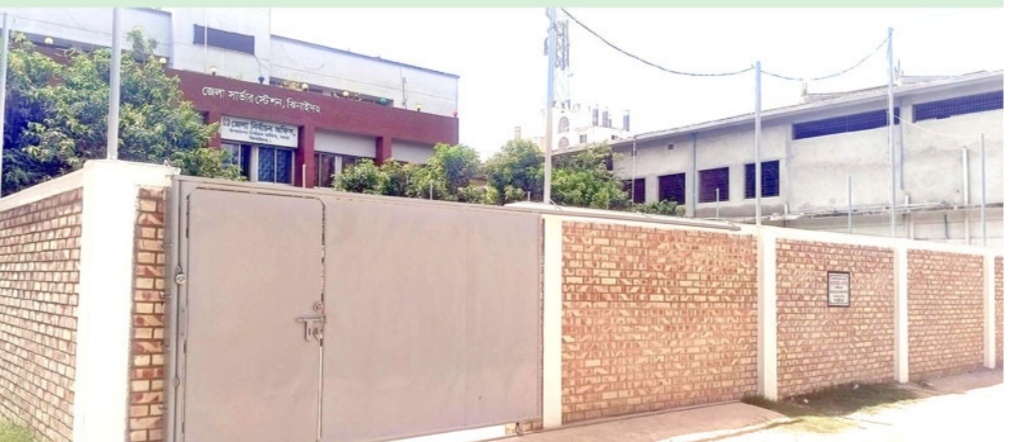 ঝিনাইদহে প্রশাসকের অপ্রত্যাশিত উন্নয়ন, অর্থ উৎস নিয়ে প্রশ্ন