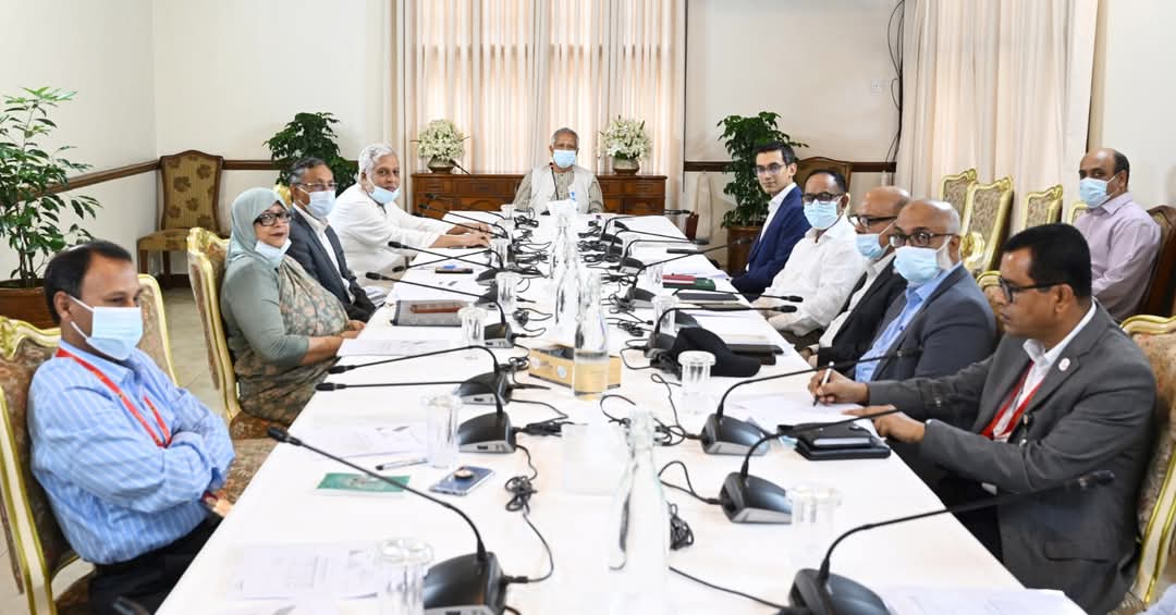 দেশের সকল সরকারি প্রতিষ্ঠানের ভবনের ছাদে সোলার প্যানেল বসানোর নির্দেশনা