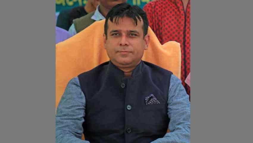 নরসিংদী-৫ আসনে স্বতন্ত্র প্রার্থী হিসেবে মনোনয়নপত্র সংগ্রহ করলেন তৌফিকুর রহমান