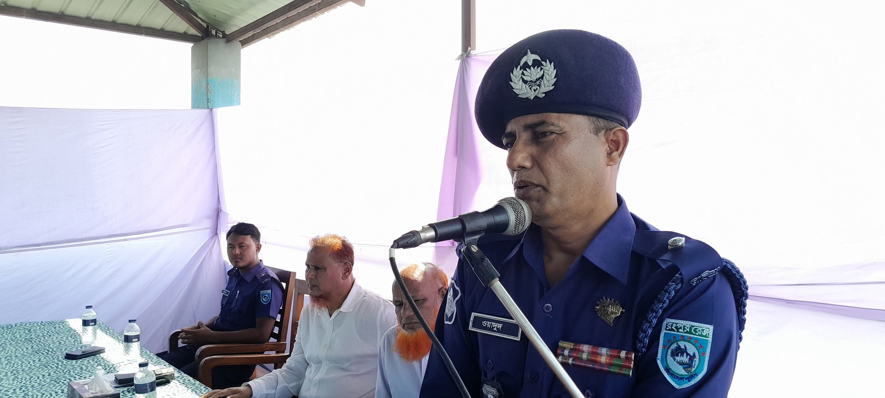 সৈয়দপুরে শিক্ষার্থীদের সচেতনতা বিষয়ক ক্লাস নিলেন ওসি