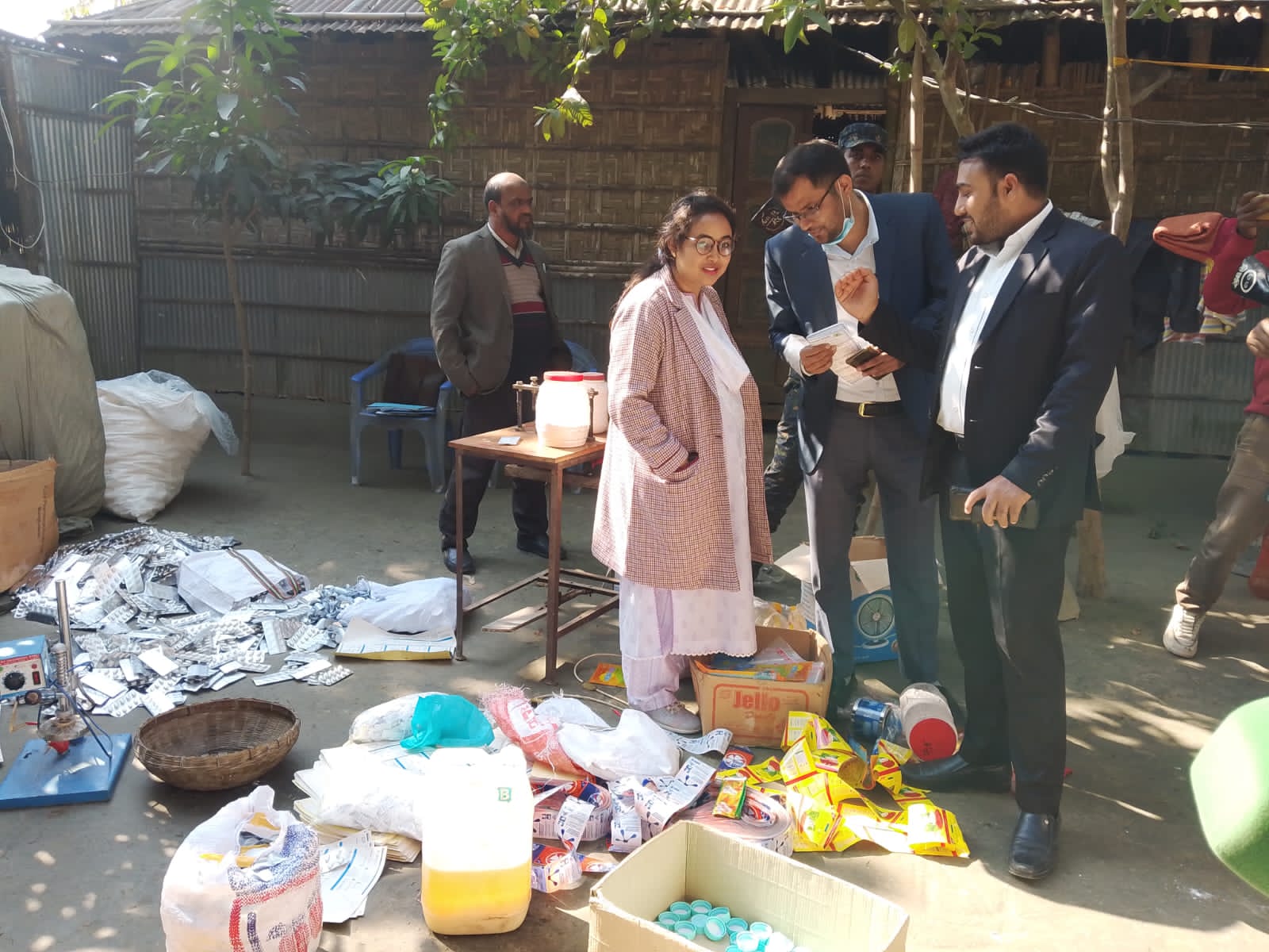 কিশোরগঞ্জে নকল ঔষুধ তৈরী করায় জরিমানা ৫০ হাজার