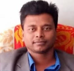 চাঁদা না দেওয়ায় ব্যবসায়ীকে ছুরিকাঘাতে হত্যা