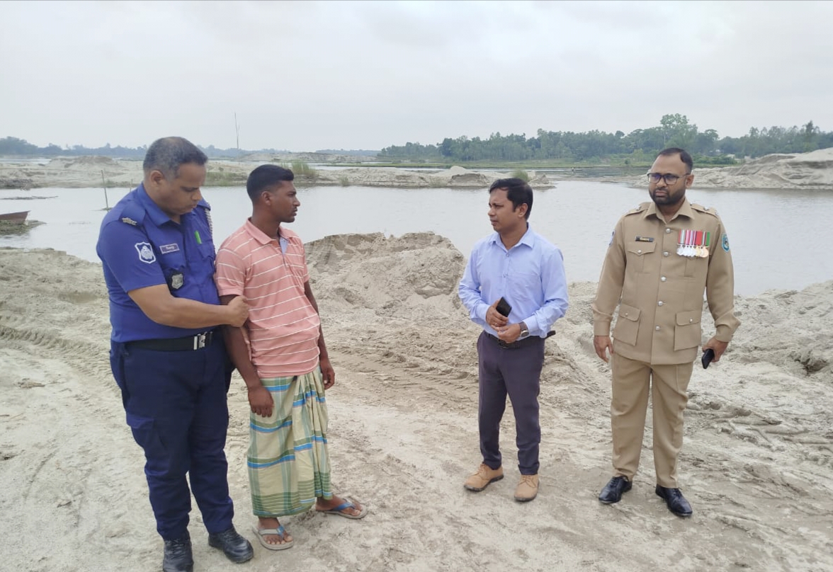 লালমনিরহাটে অবৈধভাবে নদীর বালু উত্তোলন ও বিক্রির অভিযোগে সাজা