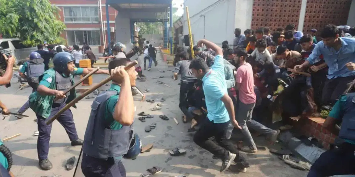 সচিবালয়ে ভাঙচুর-হত্যাচেষ্টার অভিযোগে ১২০০ জনের বিরুদ্ধে মামলা