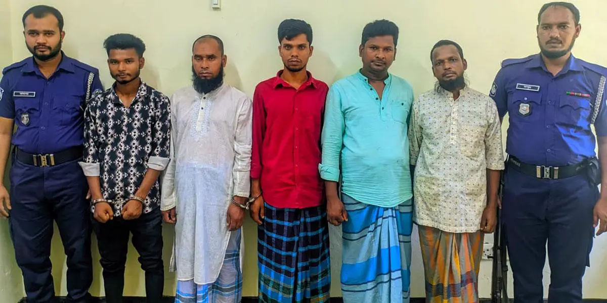 সিলেটে সাদাপাথর লুটের ঘটনায় গ্রেফতার ৫