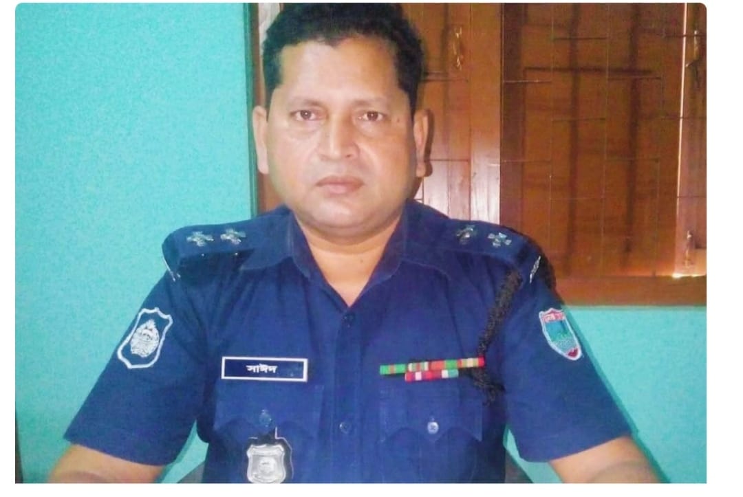 সাতক্ষীরায় কর্তব্যরত অবস্থায় পুলিশ কর্মকর্তার সাইদুজ্জামানের মৃত্যু