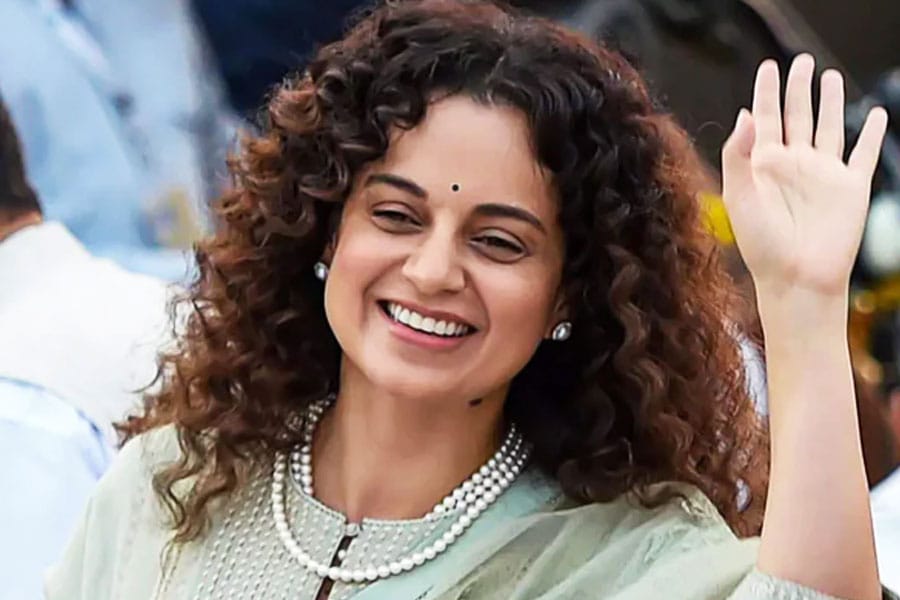 রাজনীতি নিয়ে  সুর বদল কঙ্গনার