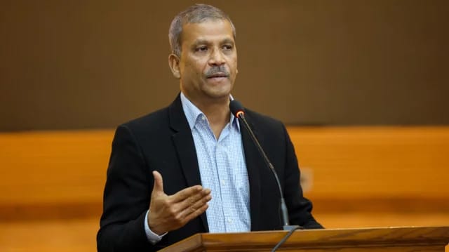 মিটফোর্ডের নারকীয় হত্যাকান্ডের দ্রুত বিচারে বদ্ধপরিকর সরকার: আইন উপদেষ্টা
