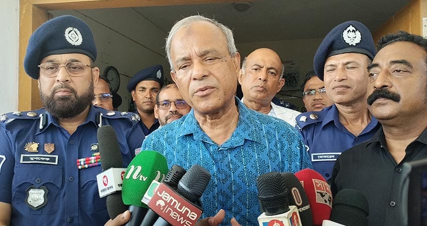 অপরাধ প্রবণতা বাড়ছে, যে কোন সময় চিরুনি অভিযান: স্বরাষ্ট্র উপদেষ্টা