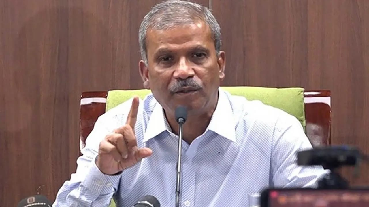 বাংলাদেশি কর্মীদের জন্য এন্ট্রি ভিসা চালু করেছে মালয়েশিয়া: আসিফ নজরুল