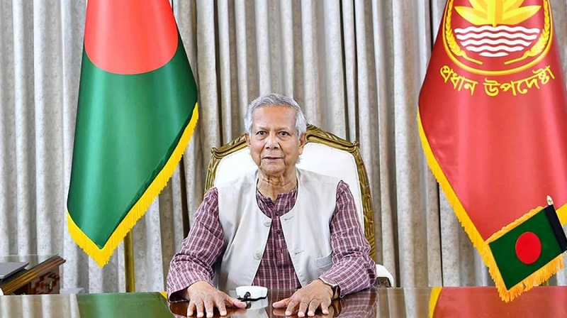নীতিবান অফিসাররাই উচ্চতর পদোন্নতির দাবিদার : প্রধান উপদেষ্টা