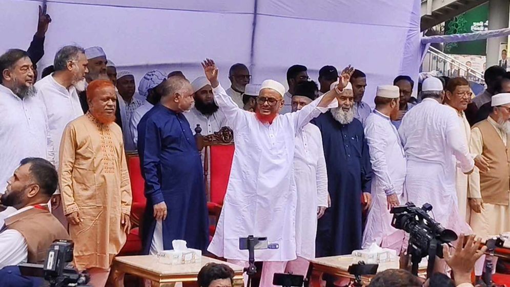 কারামুক্ত হলেন এটিএম আজহার
