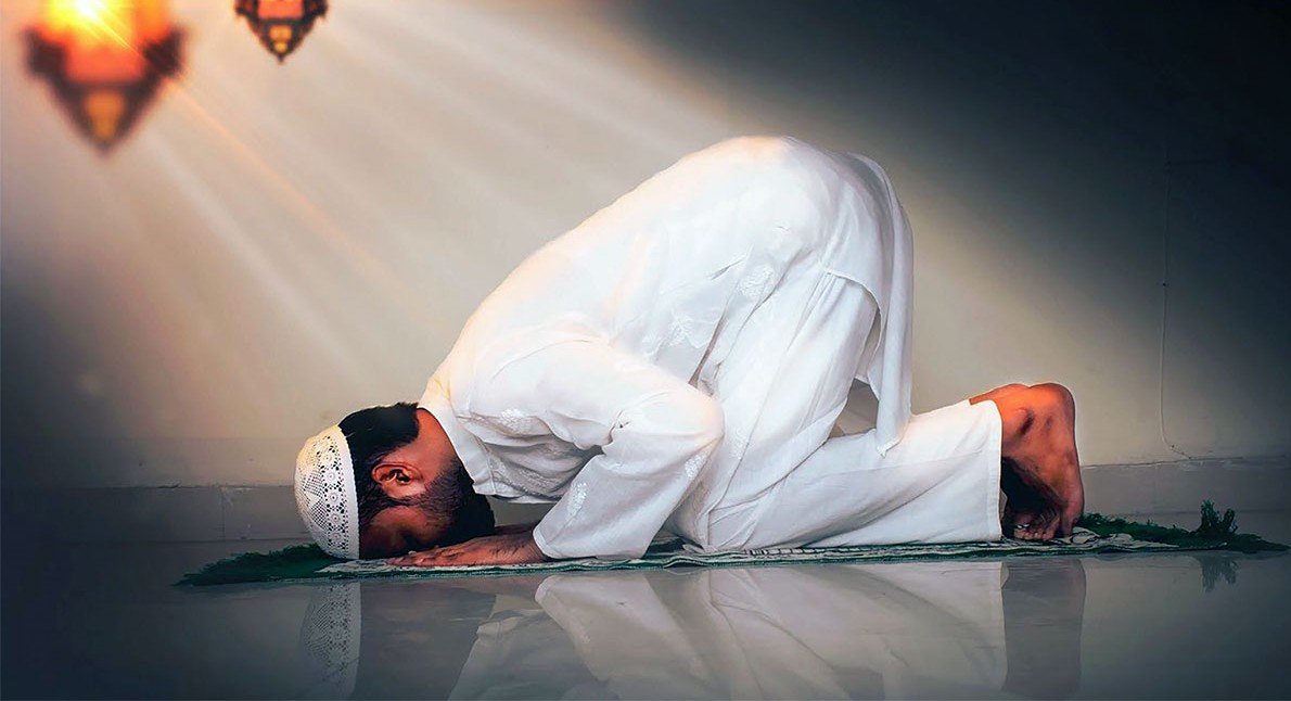 নামাজের সময়সূচি: ১২ মে ২০২৫
