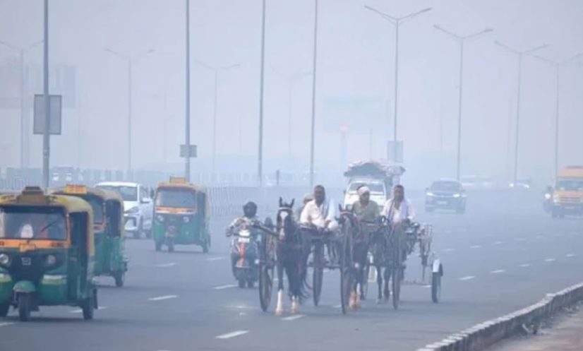 বায়ুদূষণে শীর্ষে দিল্লি, ঢাকার বাতাস এখন সহনীয়