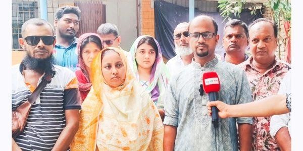 বাবুগঞ্জে বিএনপি’র কার্যালয়ের নামে স্টল ভাড়া নিয়ে দখলের অভিযোগ