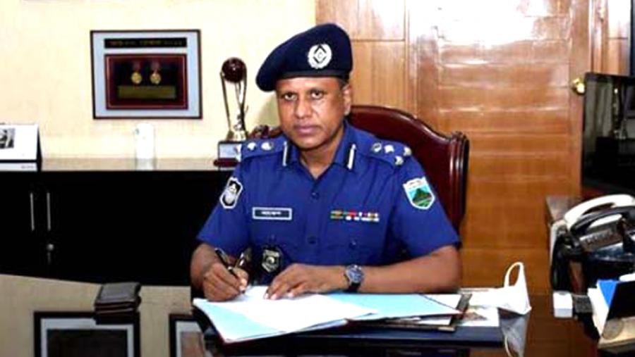 সাবেক ডিআইজি বাতেনের স্থাবর অস্থাবর সম্পদ  জব্দ