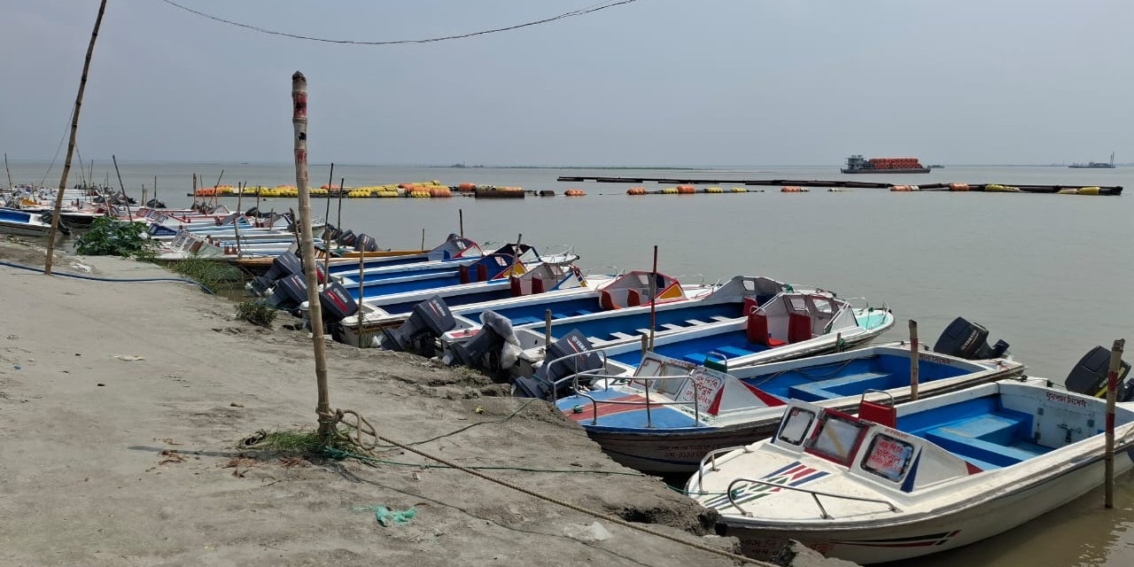 আরিচা-কাজিরহাট নৌ-রুটে স্পিডবোট বন্ধ