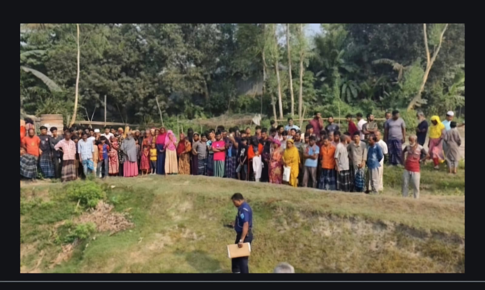 হত্যা মামলার আসামিকে কুপিয়ে হত্যা