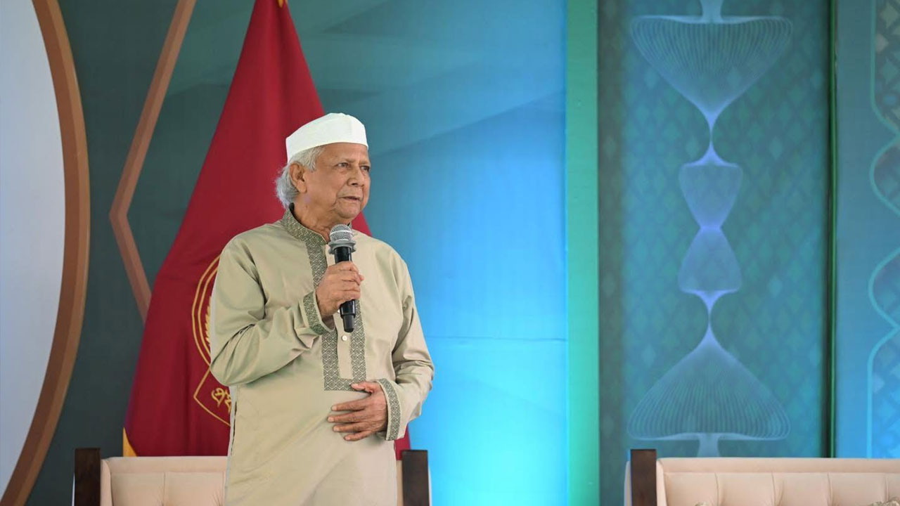 ঐক্যবদ্ধ হওয়াটা সবচেয়ে জরুরি: প্রধান উপদেষ্টা