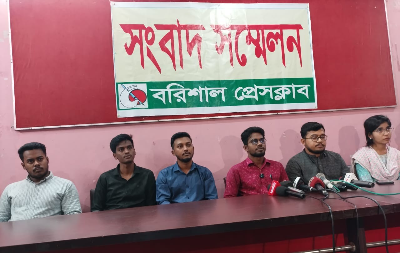 জুলাই ঘোষণাপত্র দিতে সরকার তালবাহানা করছে