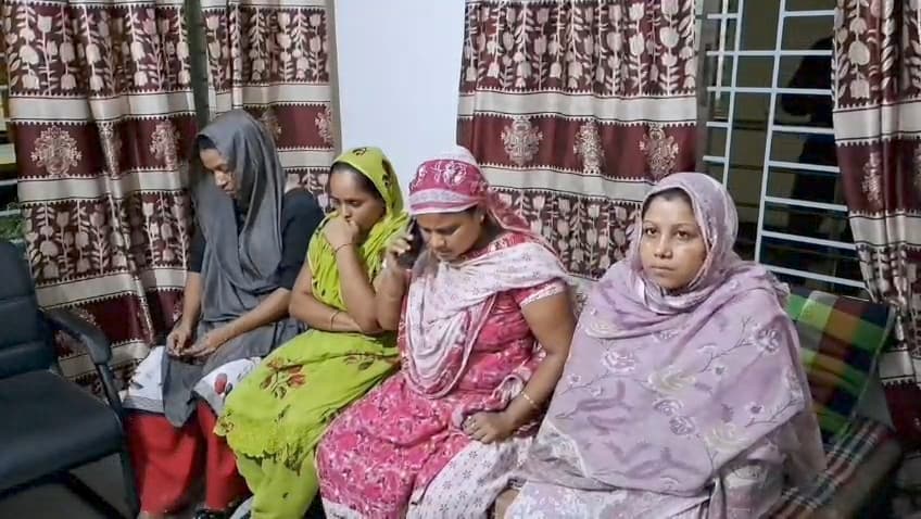 সাতক্ষীরা সীমান্ত দিয়ে ৬ নারী পুরুষ পুশইন
