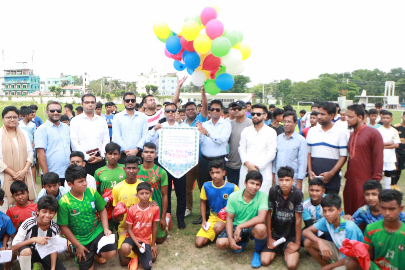 বরিশালে মাসব্যাপী ফুটবল প্রশিক্ষণ উদ্বোধন