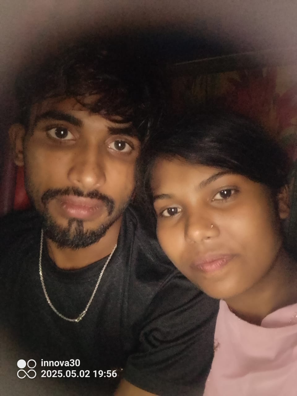 মেলান্দহে বিয়ের দাবিতে অনশনে প্রেমিকা, বাড়ি ছেড়ে পালালেন প্রেমিক