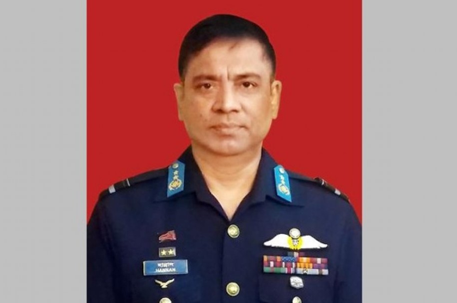 স্ত্রী-ছেলেসহ বিমান বাহিনীর সাবেক প্রধানের দেশত্যাগে নিষেধাজ্ঞা