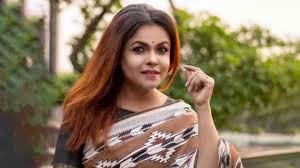 অভিনেত্রী শাওনসহ ১০ জনের বিদেশযাত্রায় নিষেধাজ্ঞা