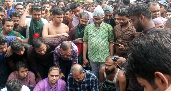 কাকরাইল না ছাড়ার ঘোষণা জবি শিক্ষক-শিক্ষার্থীদের