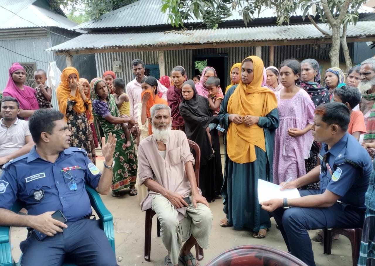 চিকিৎসকের অবহেলায় প্রসূতির মৃত্যুর অভিযোগ,হাসপাতালে তালা