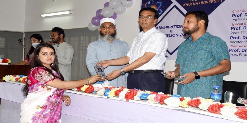 বিশ্ববিদ্যালয় জীবনের প্রতিটি মুহূর্তই আত্মগঠনের সময় : খুবি উপ-উপাচার্য
