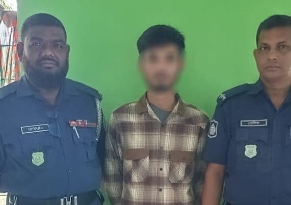 খুলনায় ৬০০ পিস ইয়াবাসহ যুবক গ্রেফতার
