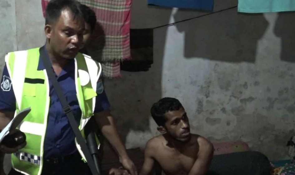 ভিক্ষা করায় বাবাকে হত্যা করলো ছেলে