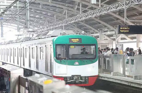 আমলাতান্ত্রিক জটিলতায় মেট্রোরেলের র‍্যাপিড পাস