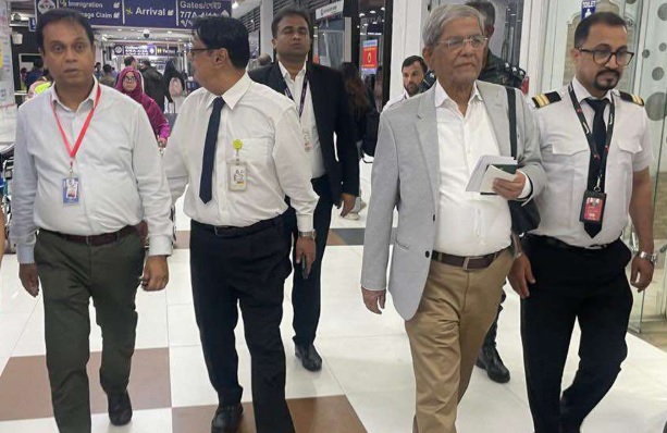 চিকিৎসার জন্য ব্যাংকক গেলেন মির্জা ফখরুল