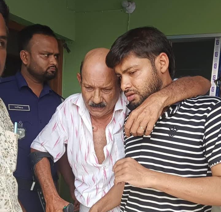 দেবহাটায় মহানবীকে কটুক্তির অভিযোগে মুক্তিযোদ্ধা আটক