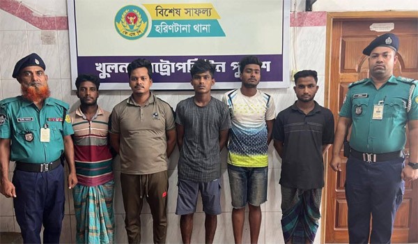 খুলনায় ইজিবাইকচালক হত্যায় ৫জন গ্রেফতার