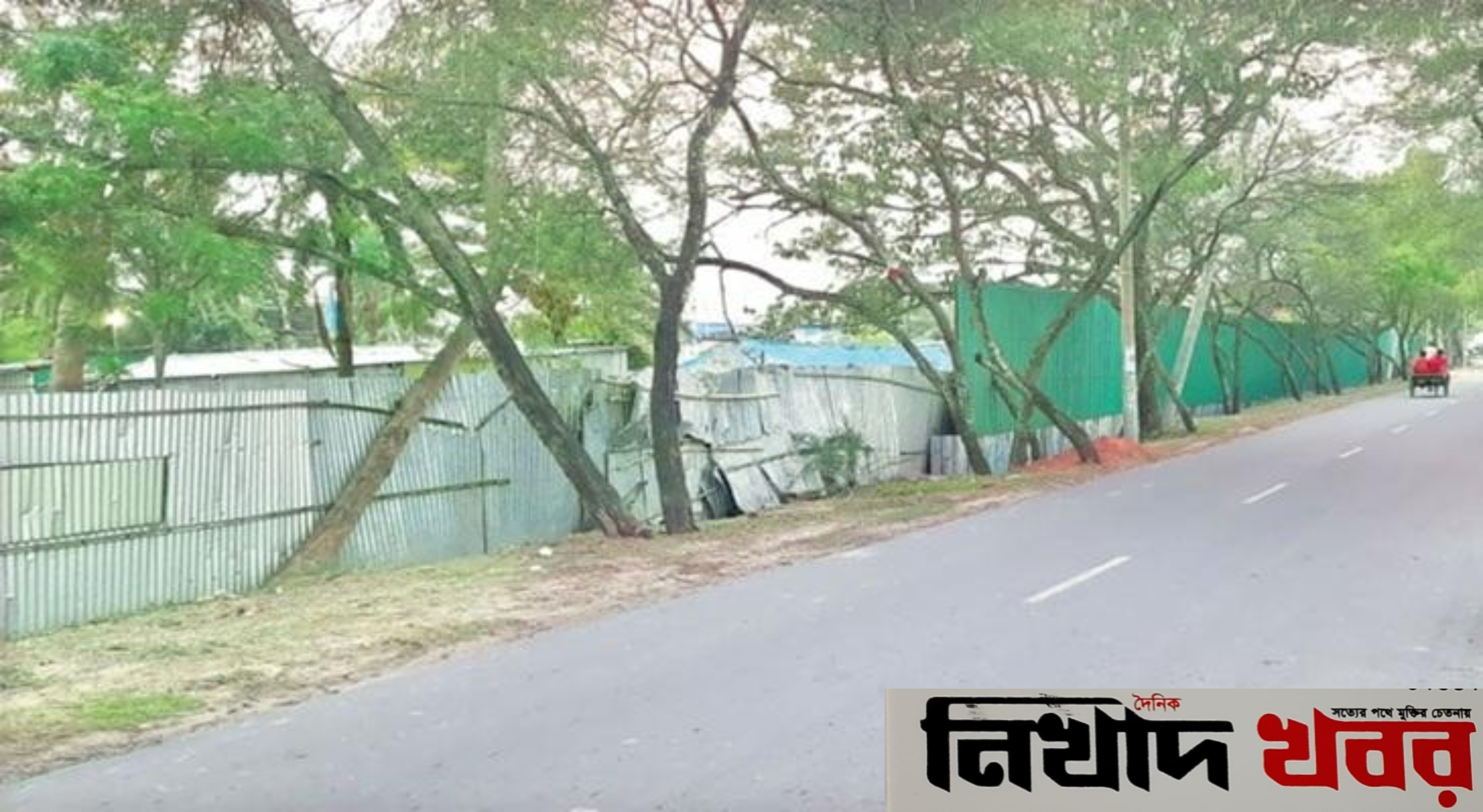 কৃষকের জমি আটকে এলপিজি প্লান্ট, লাল নোটিশের পরও নীরব প্রশাসন