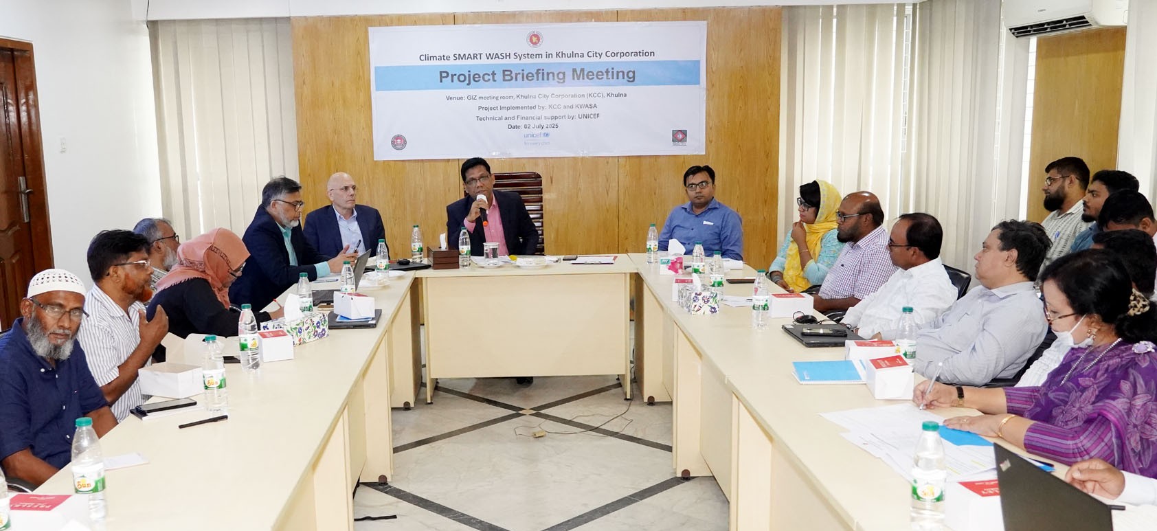‘ক্লাইমেট স্মার্ট ওয়াশ সিস্টেম ইন খুলনা সিটি কর্পোরেশন’শীর্ষক প্রকল্পের সভা