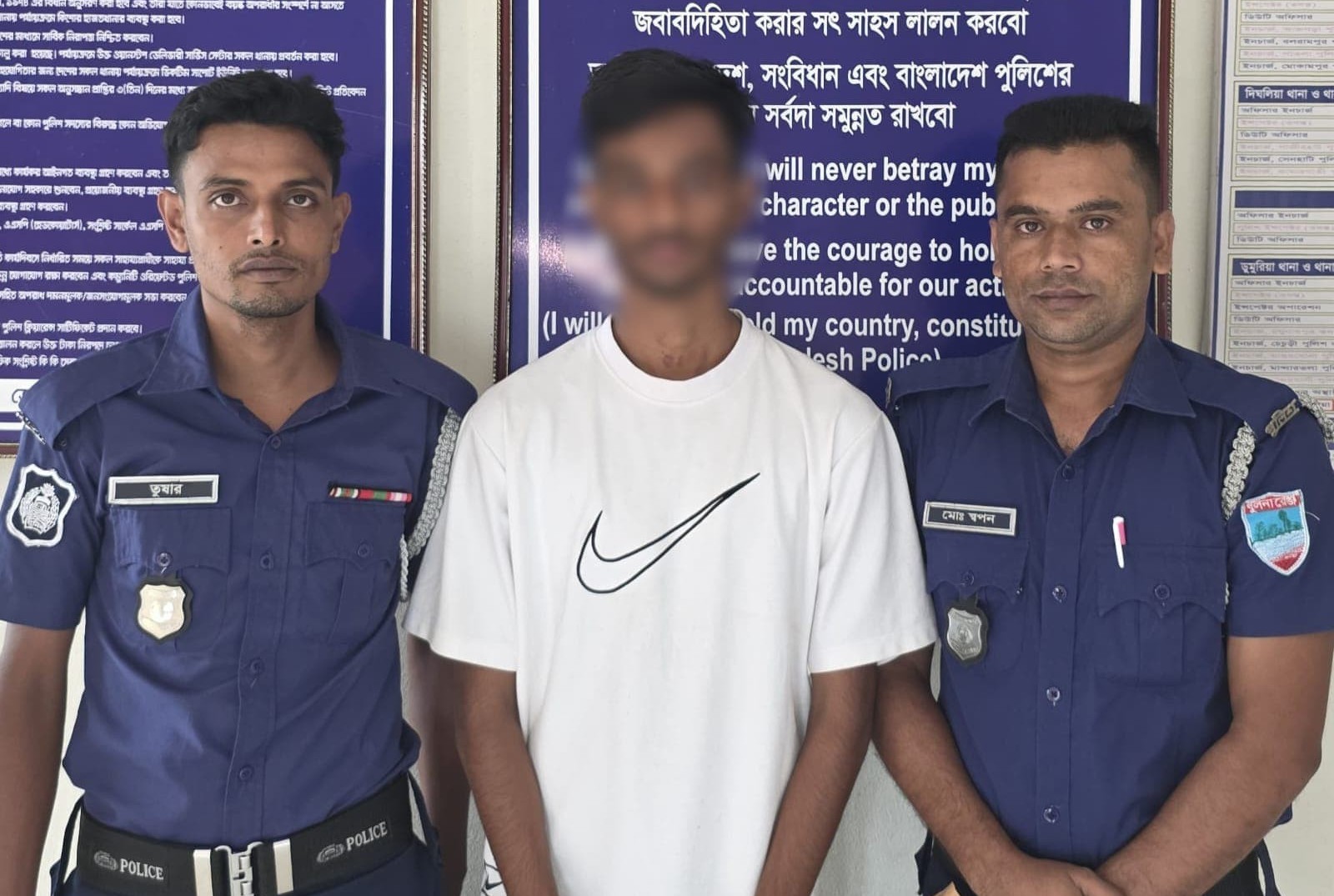 খুলনায় অপহৃত স্কুলছাত্রী উদ্ধার, অপহরণকারী গ্রেফতার